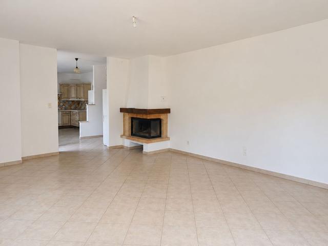 Location maison, m² T 4 à Villeneuve lès Avignon, 1 380 €