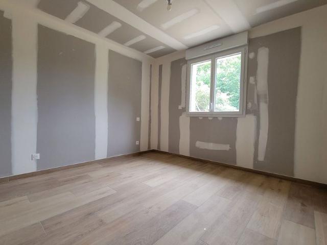 Maison à louer 4 pièces • Viglain