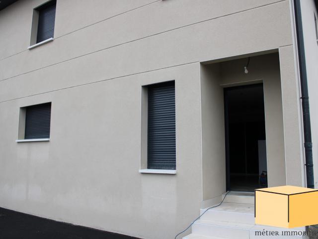 Maison à louer, 4 pièces Belley 01300