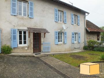 Maison à louer, 4 pièces Colomieu 01300