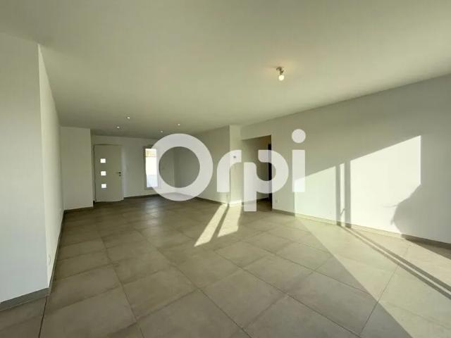 Maison à louer 4 pièces • Surgères