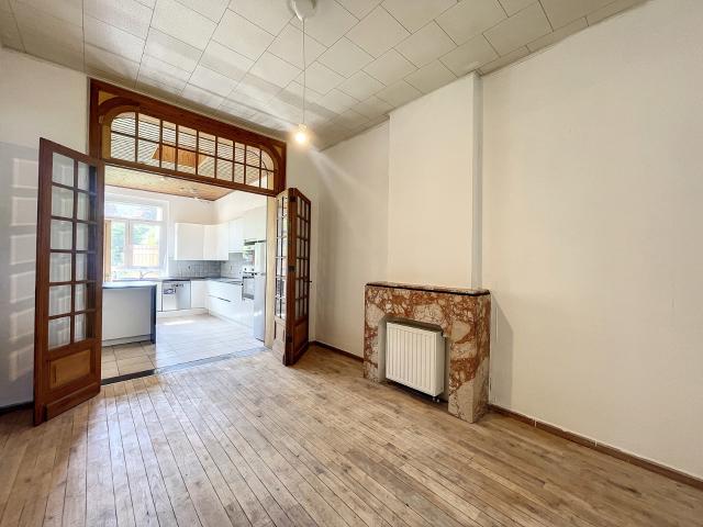 Maison à louer 5000 Namur 1 600 €