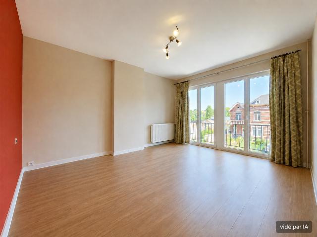 Maison à louer 5100 Jambes 1 600 €