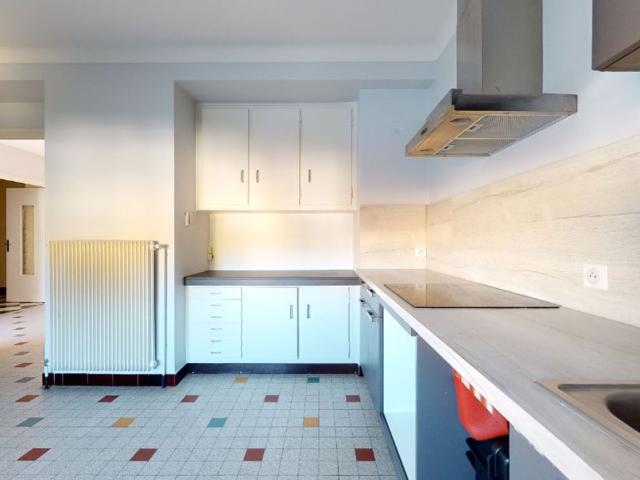 Location maison, m² T 5 à Villefranche sur Saône, 1 589 €