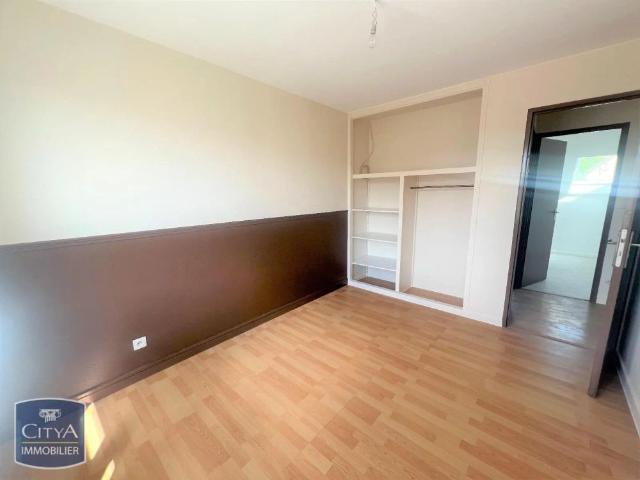 Maison à louer 5 pièces 93m²