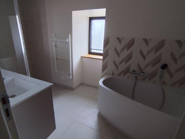 Maison à louer 5 pièces • 111,30 m2 Saint Thégonnec