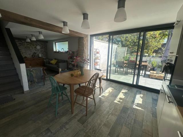 Maison à louer 5 pièces • 117,85 m 2 Crozet