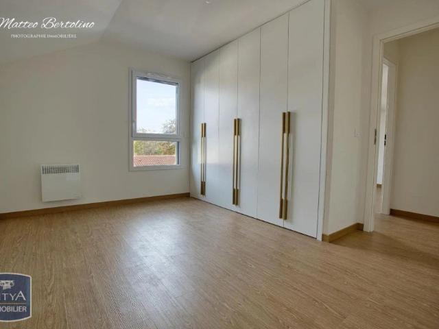 Maison à louer 5 pièces 120.69m²