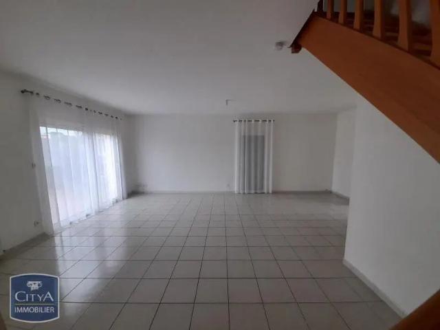 Maison à louer 5 pièces 123.12m²