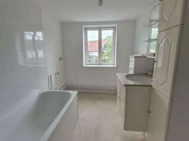 Maison à louer 5 pièces 130m²