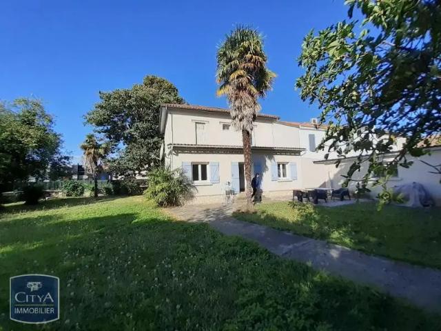 Maison à louer 5 pièces 131.6m²