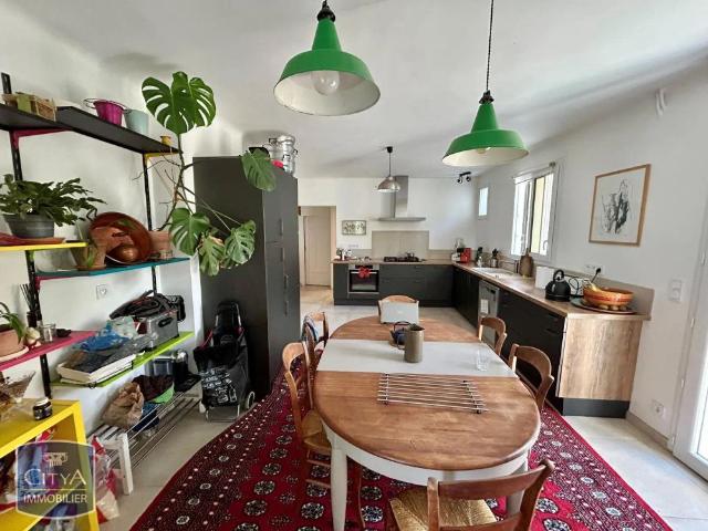 Maison à louer 5 pièces 134.76m²