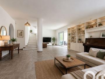 Maison à louer 5 pièces 167,90 m