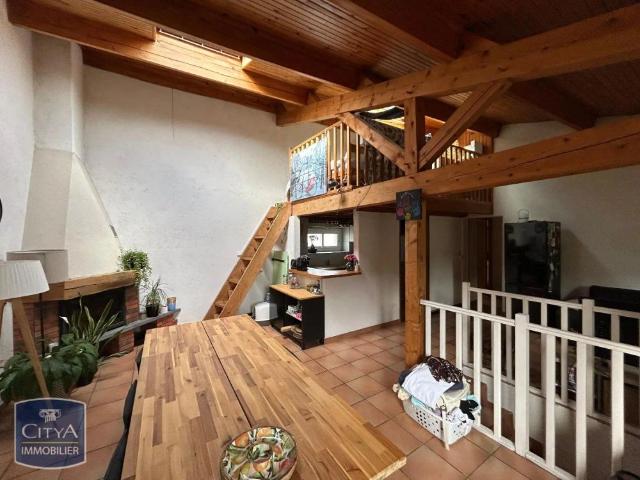 Maison à louer 5 pièces 170.03m²