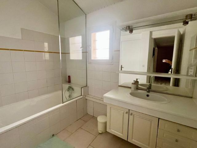 Maison à louer 5 pièces • 214,92 m2 Mérignac
