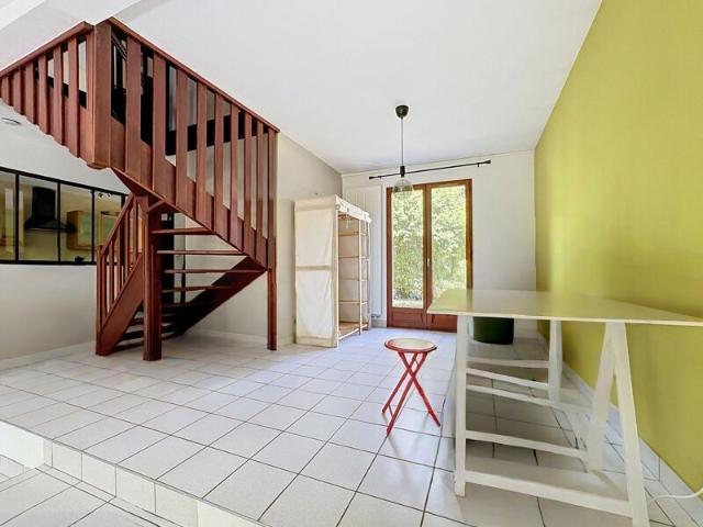Maison à louer 5 pièces • Craponne