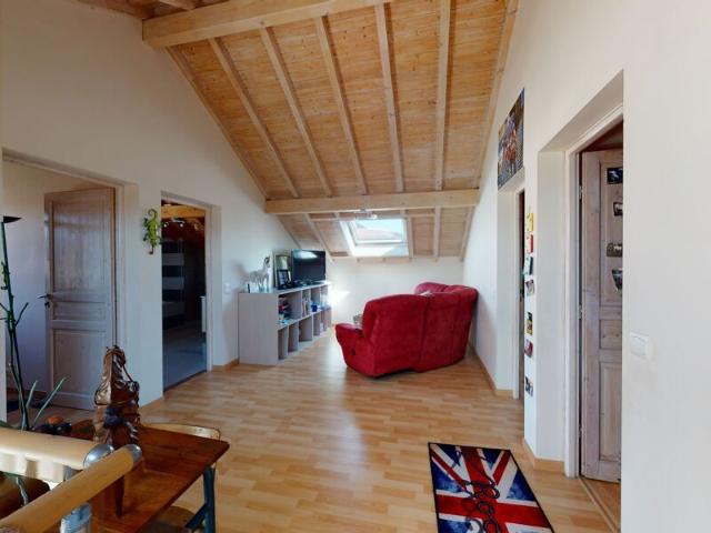 Maison à louer 5 pièces • Scientrier