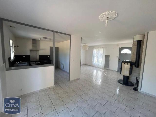 Maison à louer 6 pièces 119.82m²