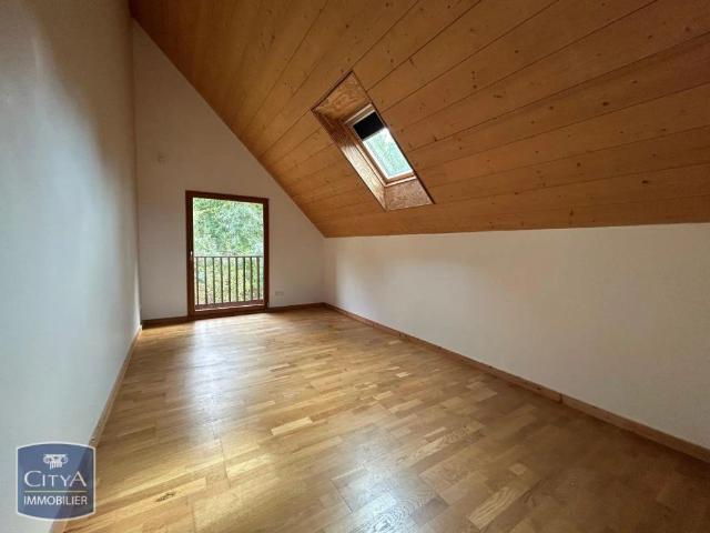 Maison à louer 6 pièces 152.98m²