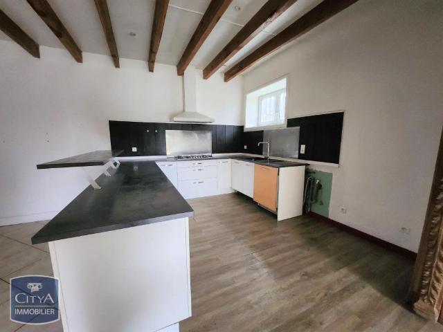 Maison à louer 6 pièces 170.69m²