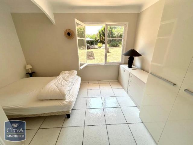 Maison à louer 6 pièces 180.83m²