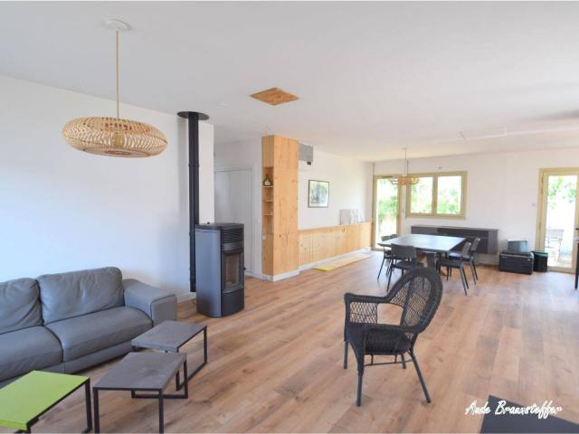 Maison à louer 6 pièces LA ROCHELLE 17, 4 chambres en centre v