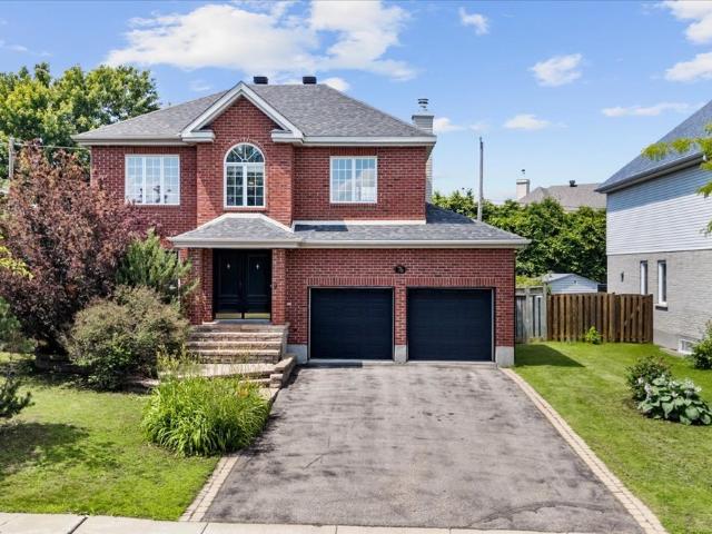 Maison à Louer 76,Av. Stockwell, Pointe Claire 40 photos | Logis Québec