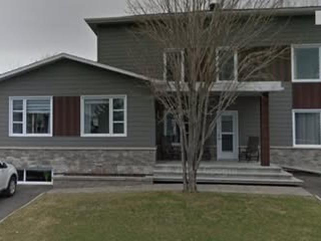 Maison à Louer 777 Rue Desgagné, Chicoutimi Saguenay 8 photos | Logis Québec