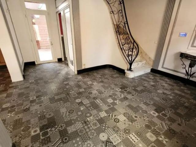 Maison à louer 7 pièces 180.52m²