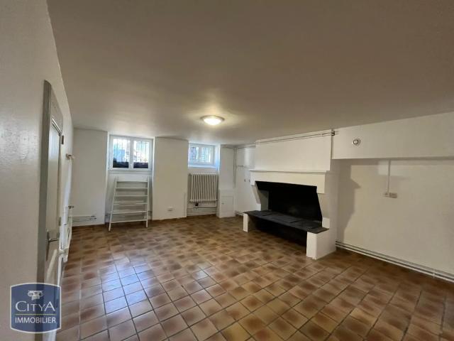 Maison à louer 7 pièces 250.64m²