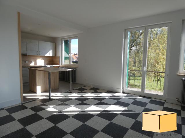 Maison à louer, 7 pièces Belley 01300