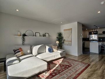 Maison à Louer 852 Av. de la Traversée, Salaberry de Valleyfield 16 photos | Logis Québec