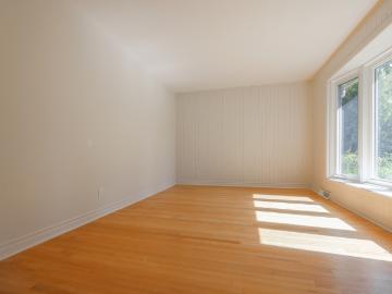 Maison à Louer 95 Rue de Vimy, Saint Bruno de Montarville 13 photos | Logis Québec
