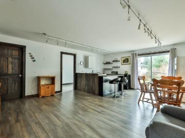 Maison à Louer 103 Pins, Val des Bois 15 photos | Logis Québec