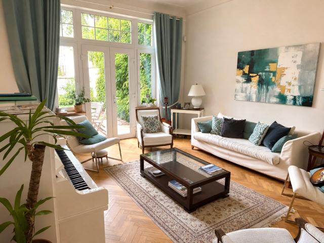 Maison à louer 1180 Uccle 3 590 €