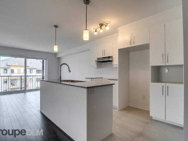 Maison à Louer 126 rue du Britannia, Gatineau Gatineau 11 photos | Logis Québec