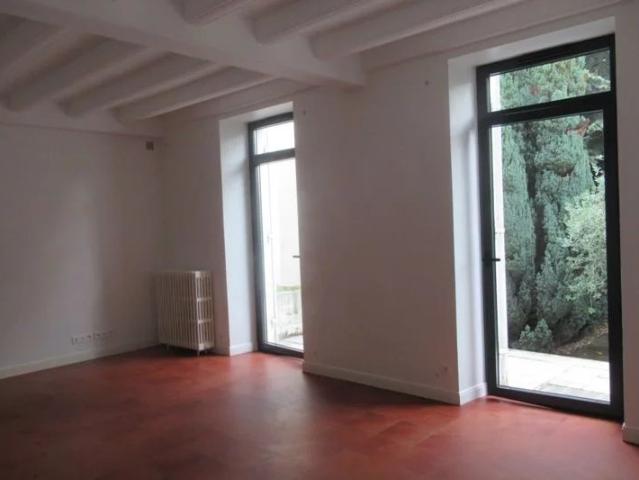 Maison T6/ Rue Combe des Dames