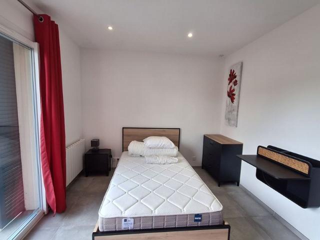 Maison à louer 1 pièce • 17,95 m 2 Martignas sur Jalle