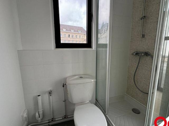 Maison à louer 1 pièce • 30 m 2 Laon