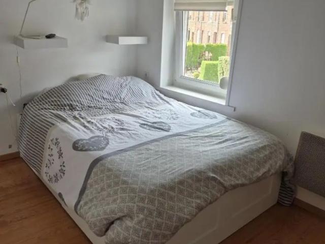 Maison à louer 1 pièce 43.93m²