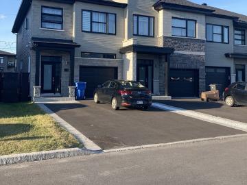 House for rent in Roussillon - Deck, Parking