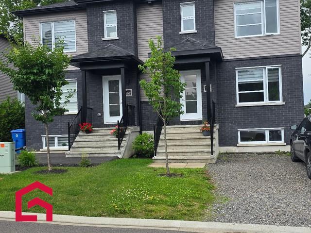Maison à Louer 221,Rue Alexandre Rodrigue, Buckingham Gatineau 23 photos | Logis Québec