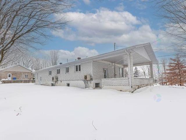 Maison à Louer 289 Rue Saint Pierre, Sainte Marguerite 45 photos | Logis Québec
