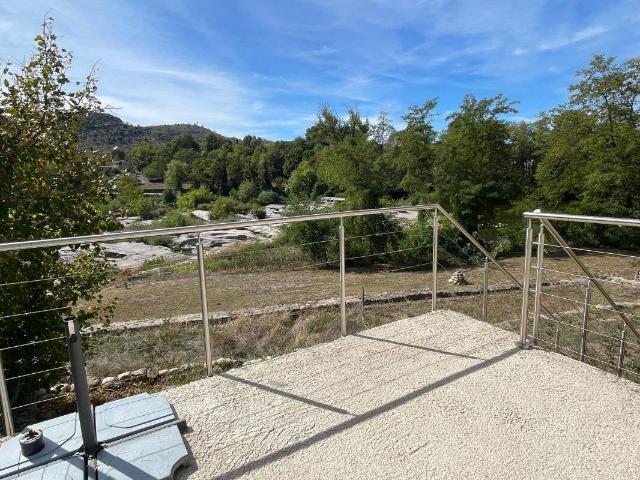 Maison À Louer 2 chambres terrasse avec vue sur la rivière