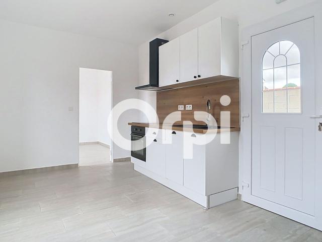 Location maison, 44.39 m² T 2 à Ressons sur Matz, 800 €