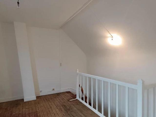 Maison à louer 2 pièces 62.47m²