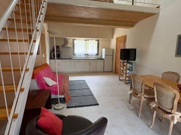 Maison à louer 2 pièces • 66,97 m2 Contes