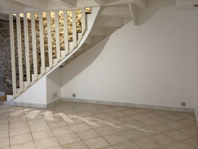 Maison à louer, 2 pièces CASTRES 81100