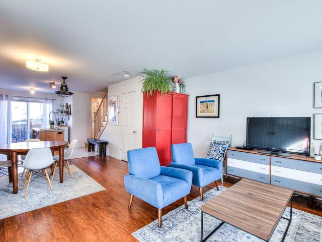 Maison à Louer 326 Av. André Chartrand, Vaudreuil Dorion 23 photos | Logis Québec