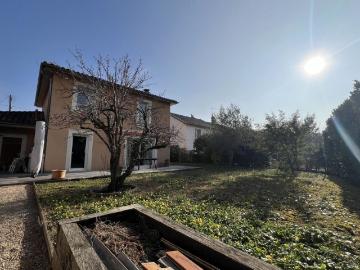 MAISON A LOUER